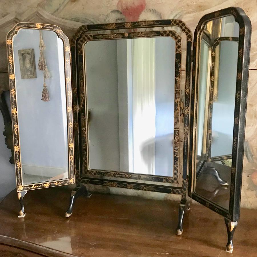 Chinoiserie Decorated Triptych Dressing Mirror