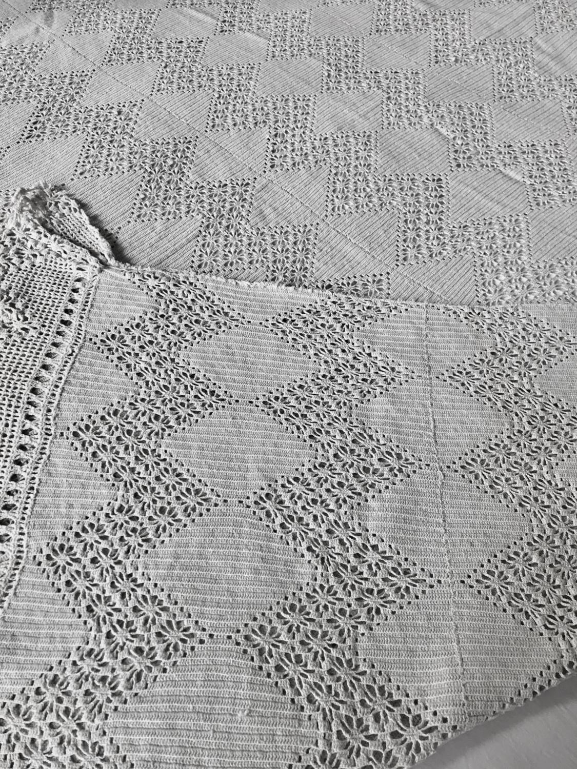 Vintage French Hand Crochet Bed Cover