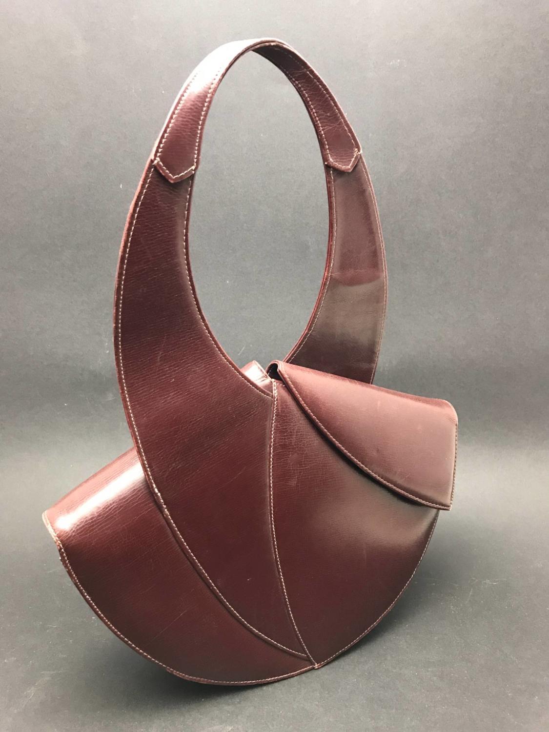 Unusual French Art Deco Fan Shaped Leather Handbag