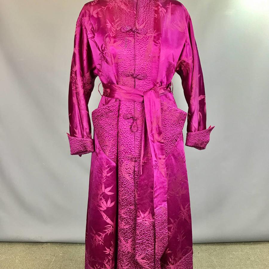 Vintage 1950's Chinese Burgundy Silk Robe
