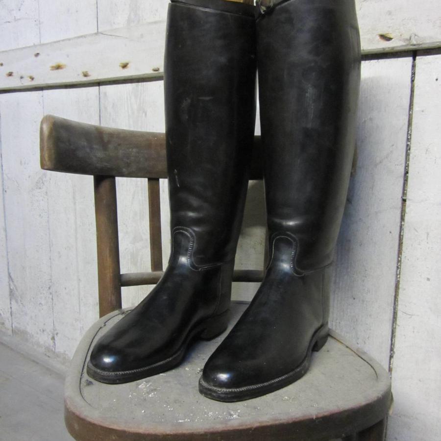 A Superb Pair of Military Officer`s Leather Riding Boots