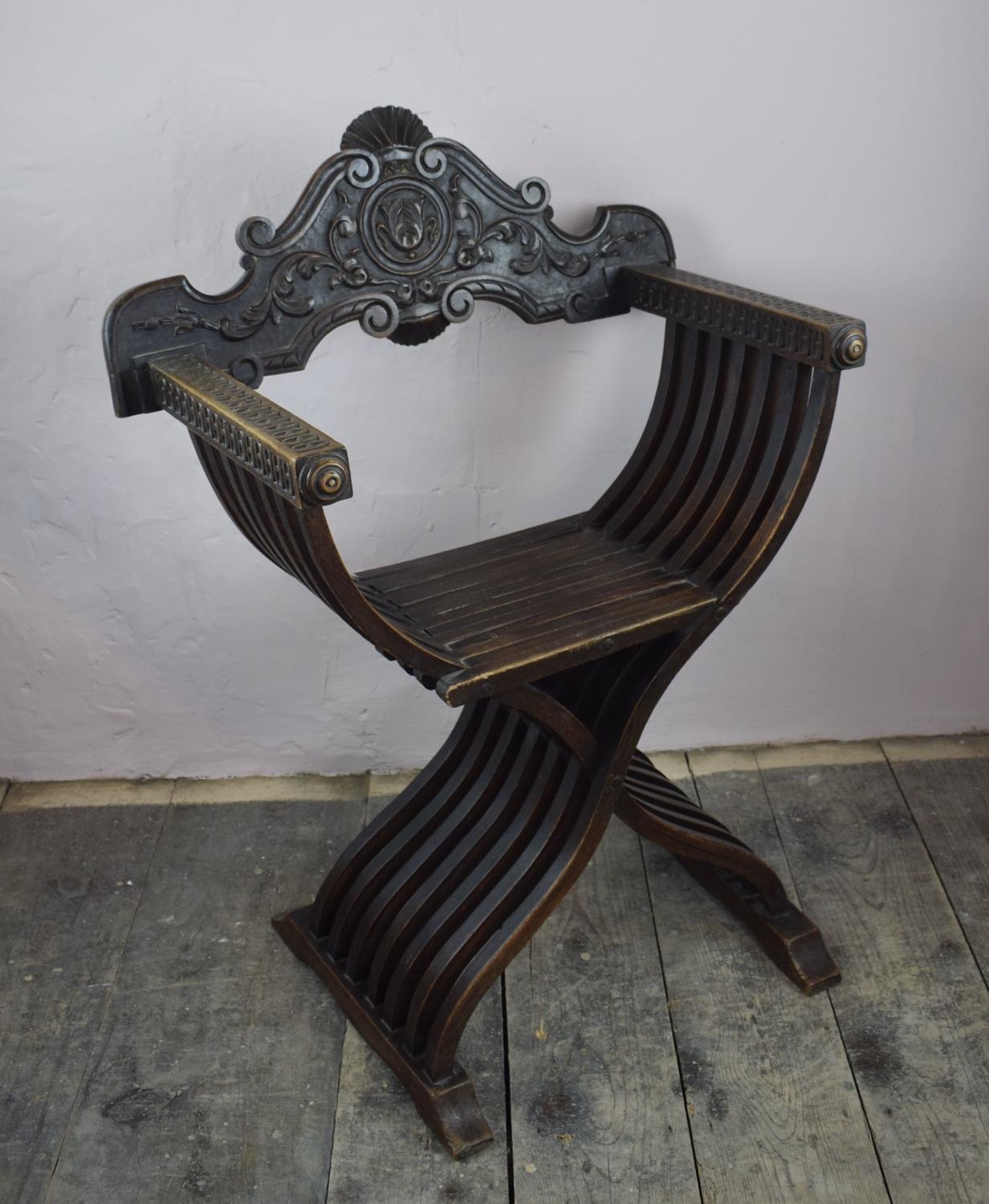 Italian Renaissance Revival Savonarola Chair