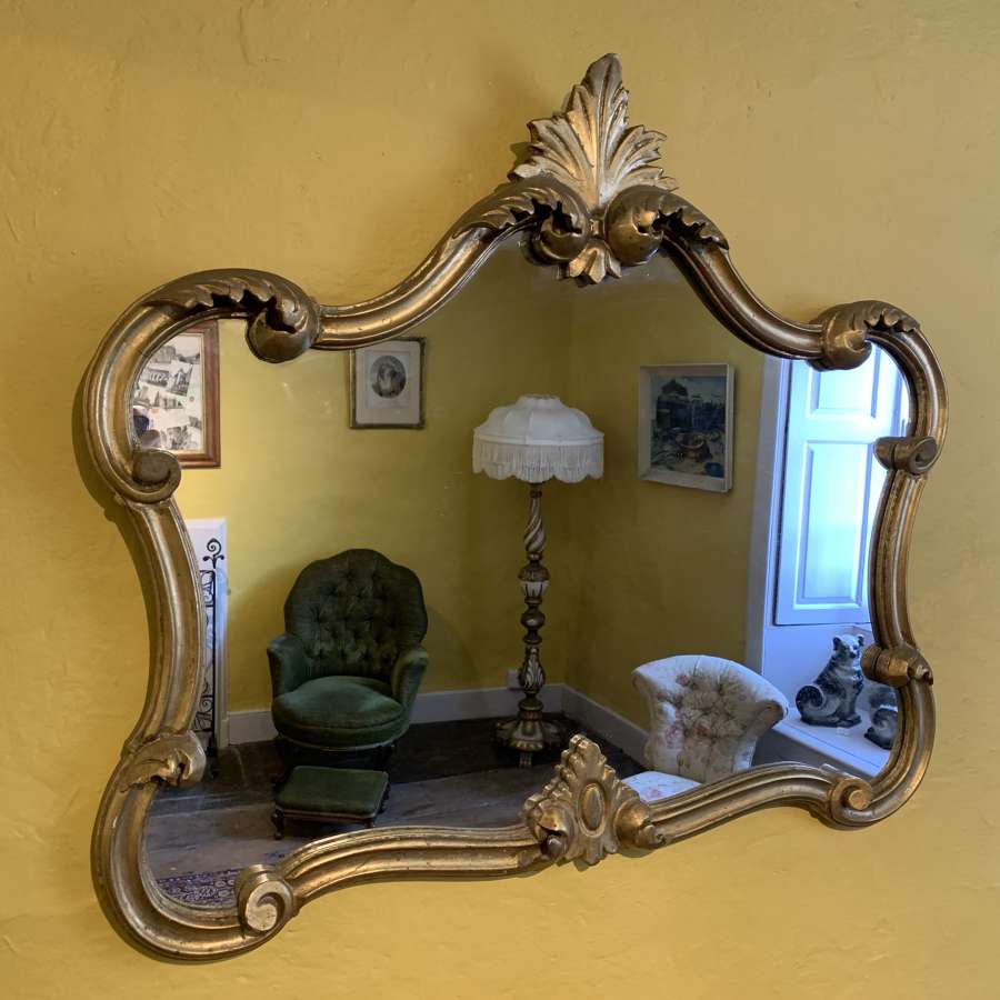 Carved Giltwood Wall Mirror in Florentine Style