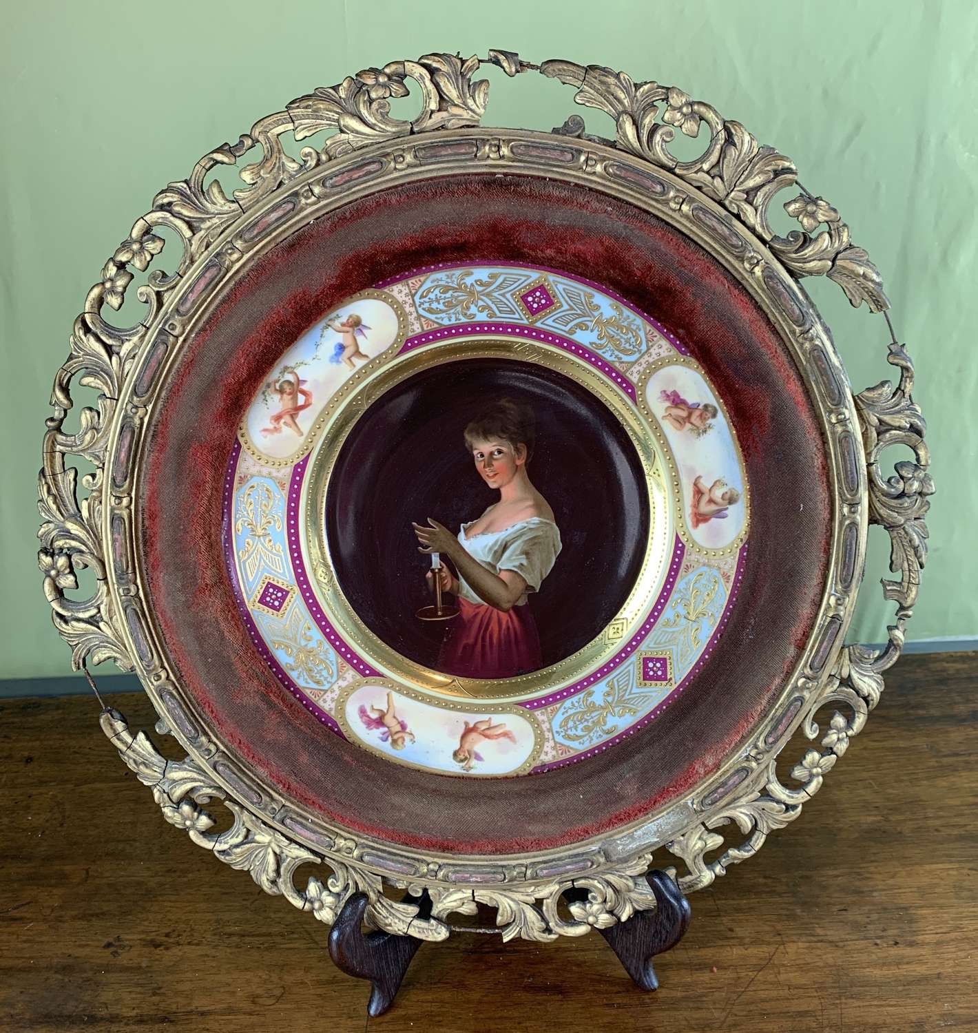 Vienna Hand Painted Porcelain Plate titled 'Gute Nacht'