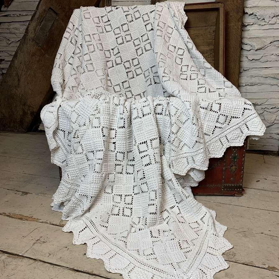 Vintage French White Crochet Bed Cover