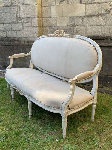 Antique French Louis XVI Revival Canapé / Sofa