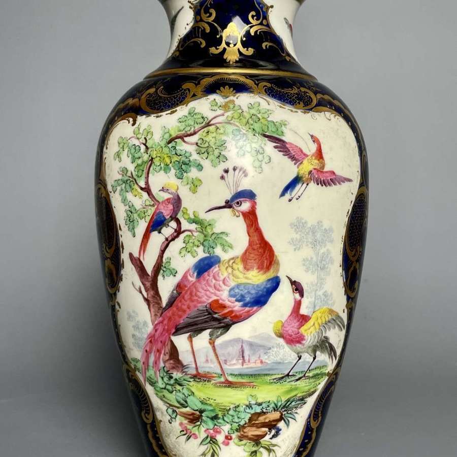 Samson of Paris 'Worcester' Blue Ground Porcelain Vase