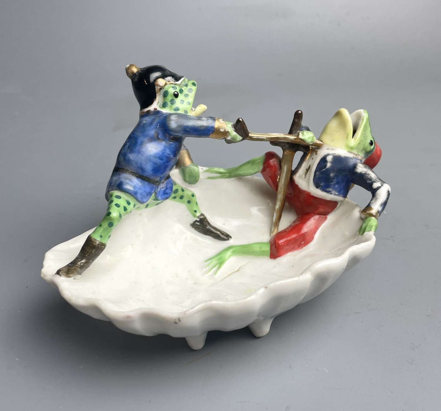 Continental Novelty Porcelain Dish with Two Swordfighting Frogs