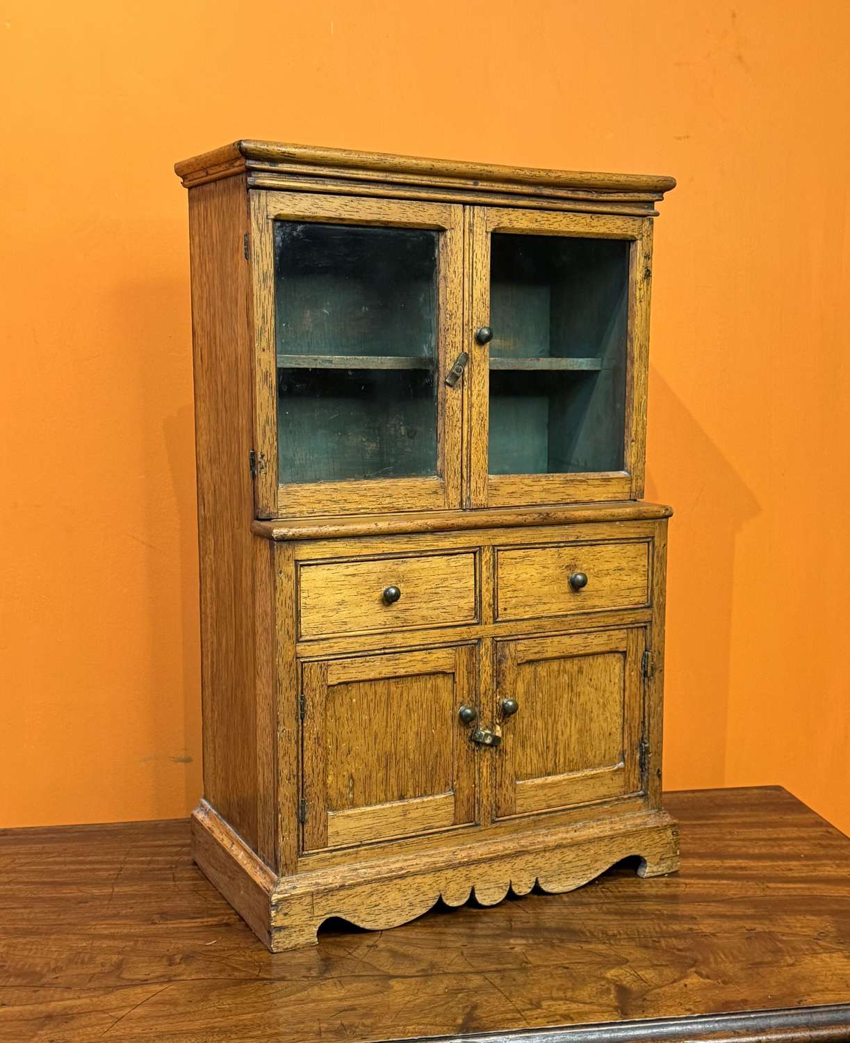 Victorian Oak Apprentice Piece Miniature Dresser