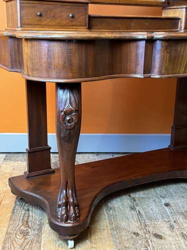 Victorian Mahogany Duchess Dressing Table
