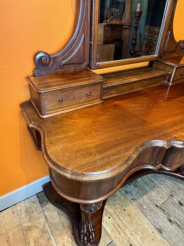 Victorian Mahogany Duchess Dressing Table