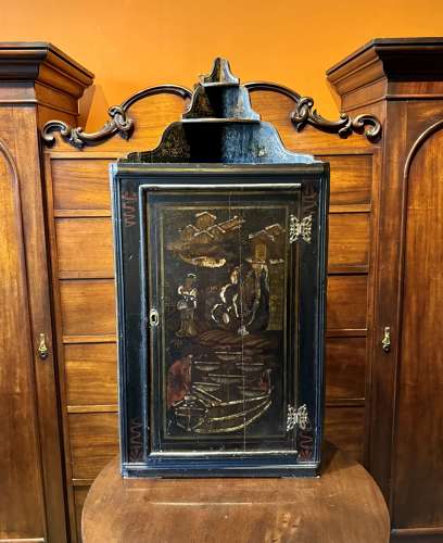 Georgian Chinoiserie Decorated Japanned Corner Cupboard