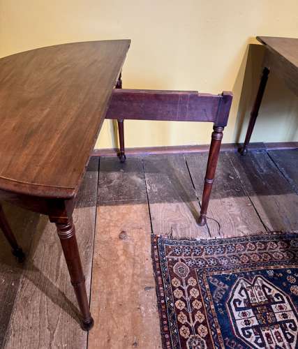 Georgian Line Inlaid Mahogany D-End Dining Table / Pair of Consoles