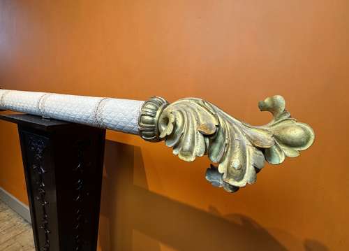 Large Early 19th Century Carved Giltwood Pelmet