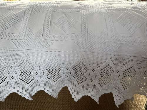 Antique French White Crochet Double Bed Cover