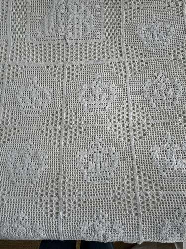 Royal Commemorative White Crochet Bed Cover
