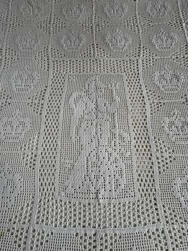 Royal Commemorative White Crochet Bed Cover