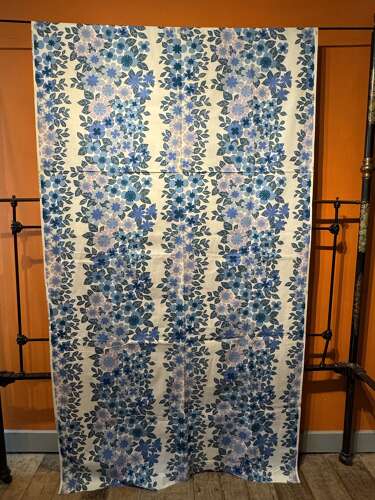 Vintage 1960s Colleen Farr 'Banbury' Design for Heals Furnishing Fabric, 3 metres Unused