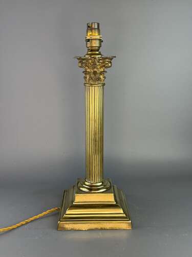 Antique Brass Corinthian Column Table Lamp