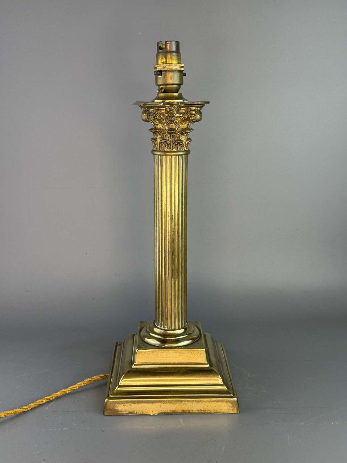 Antique Brass Corinthian Column Table Lamp