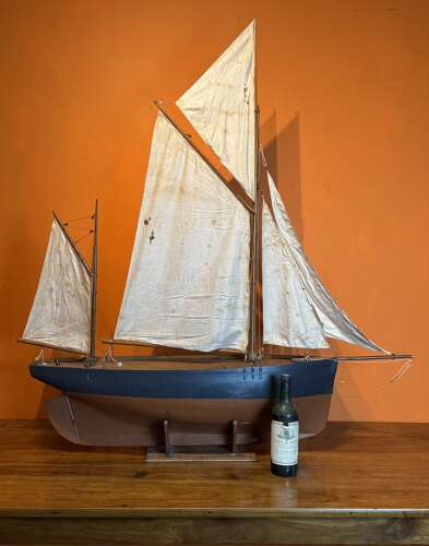 Large Scale Antique Fully Rigged Pond Yacht