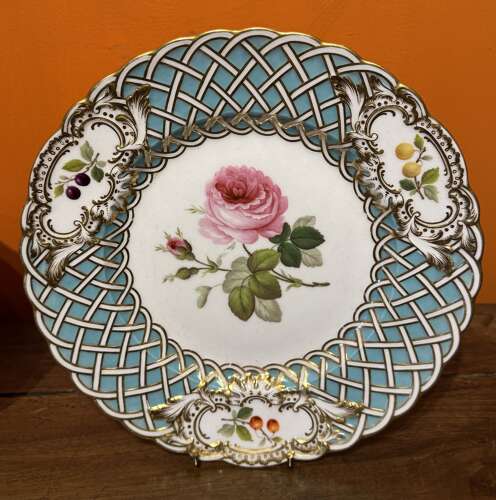 Minton Porcelain Newcastle Shape Basketweave Plate