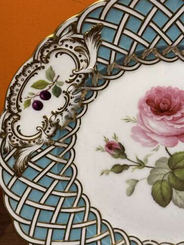 Minton Porcelain Newcastle Shape Basketweave Plate