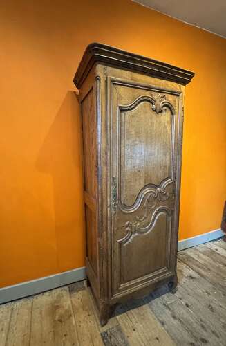 Antique French Oak Single Door Armoire / Bonnetiere in Louis XV Taste