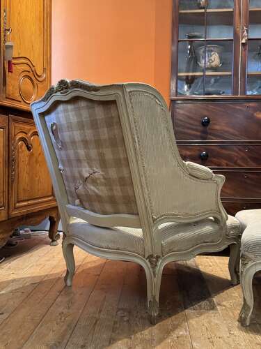 French Louis XV Style Duchesse Brisée in Original Paint