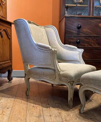 French Louis XV Style Duchesse Brisée in Original Paint