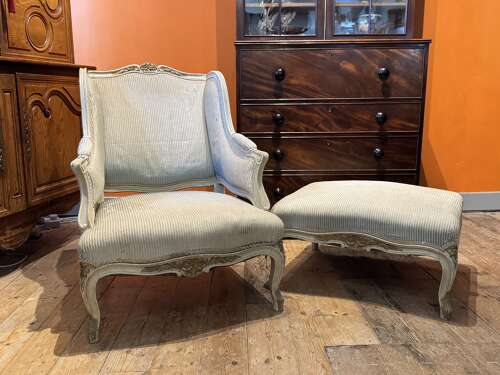 French Louis XV Style Duchesse Brisée in Original Paint