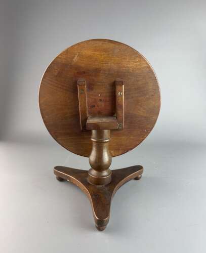 19th Century Treen Candlestand in the form of a Tip-Top Table