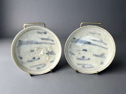 Pair of Chinese Kang Xi Vung Tau Cargo Blue & White Porcelain Bowls