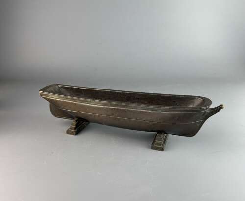 Gorham Art Deco Bronze Boat Shaped Pen Tray
